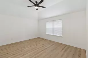 4436 Sierra Dr, Grand Prairie, TX 75052 - Photo 18