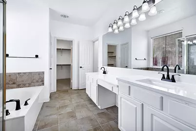 8810 Edgelake Trail, Rowlett, TX 75088 - Photo 18