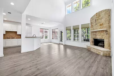 8810 Edgelake Trail, Rowlett, TX 75088 - Photo 10