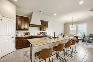 109 Mountain Vista Dr, Fort Worth, TX 76126 - Photo 8