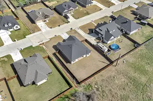 2202 Briarwood Dr, Bridgeport, TX 76426 - Photo 38