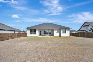 2202 Briarwood Dr, Bridgeport, TX 76426 - Photo 34