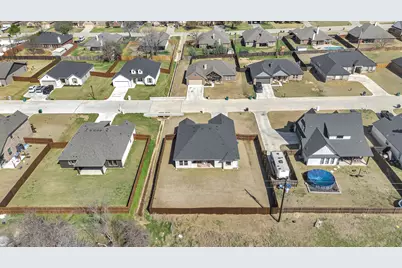 2202 Briarwood Drive, Bridgeport, TX 76426 - Photo 36