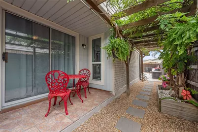 1911 White Rose Lane, Carrollton, TX 75007 - Photo 28