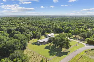 720 Cr 312, McGregor, TX 76657 - Photo 24