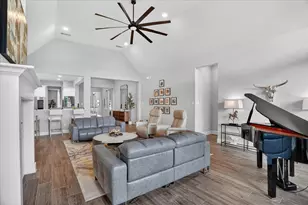 2825 Shane Dr, Midlothian, TX 76065 - Photo 4