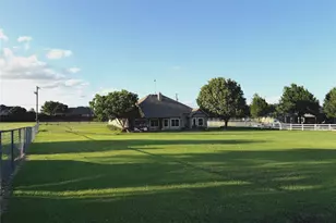 3220 Skinner Rd, Midlothian, TX 76065 - Photo 6