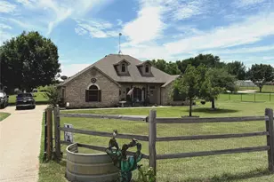 3220 Skinner Rd, Midlothian, TX 76065 - Photo 2