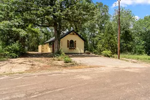 14010 Doc Holiday Dr, Log Cabin, TX 75124 - Photo 4