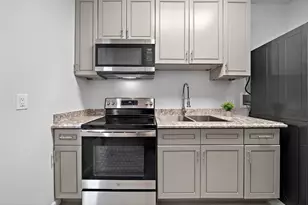 808 Sealy St, Galveston, TX 77550 - Photo 16