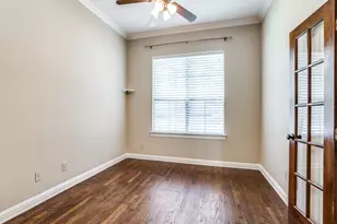 1402 Hampton Rd, Grapevine, TX 76051 - Photo 6