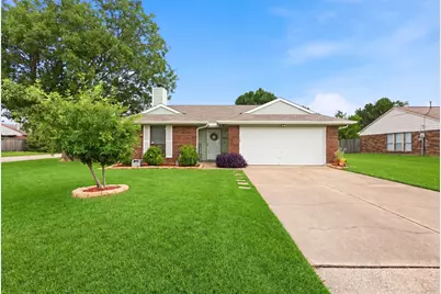 3612 Glenview Drive, Corinth, TX 76210 - Photo 2