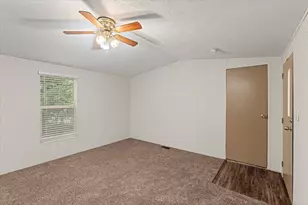 210 Ben Lacy Dr, Gun Barrel City, TX 75156 - Photo 8