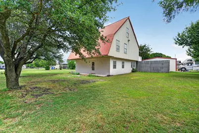 104 Bow Creek Circle, Red Oak, TX 75154 - Photo 2