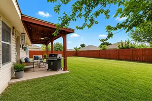 14052 Firebush Ln, Fort Worth, TX 76052 - Photo 18