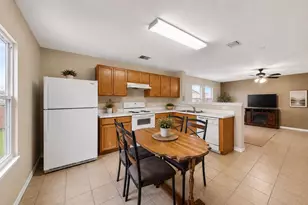14052 Firebush Ln, Fort Worth, TX 76052 - Photo 6