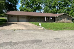 304 Sunset St, Roxton, TX 75477 - Photo 1