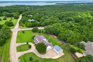 890 Topaz Ln, Oak Point, TX 75068 - Photo 2