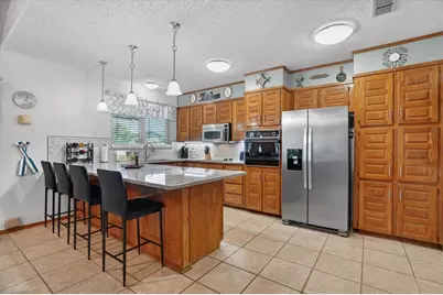 4204 Chaparral Court, Granbury, TX 76049 - Photo 10