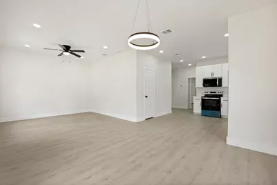 2834 Tanner Street, Dallas, TX 75215 - Photo 6