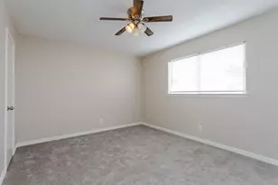9808 Valley Meadow Pl, Dallas, TX 75220 - Photo 26
