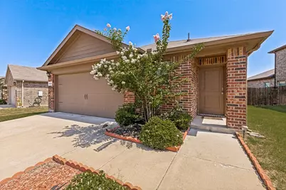 2425 Russell Street, Crandall, TX 75114 - Photo 2