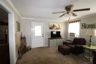 1967 Hopson Dr, Athens, TX 75752 - Photo 10