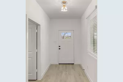 6918 Mission Tejas Drive, Dallas, TX 75228 - Photo 4