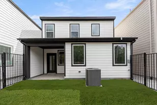 6918 Mission Tejas Dr, Dallas, TX 75228 - Photo 2