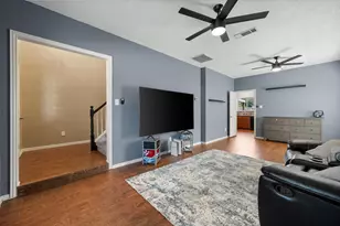 4111 Highgrove Dr, Arlington, TX 76001 - Photo 10