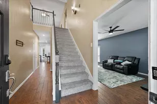 4111 Highgrove Dr, Arlington, TX 76001 - Photo 8