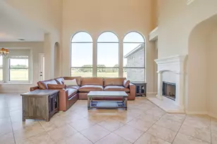 1802 Yucatan Dr, Granbury, TX 76048 - Photo 10