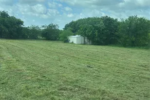202 Co Rd 4511, Decatur, TX 76234 - Photo 2