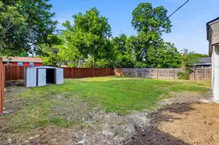 2109 Hedgerow St, Arlington, TX 76010 - Photo 26