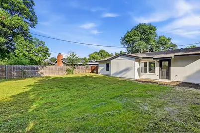 2109 Hedgerow Street, Arlington, TX 76010 - Photo 24