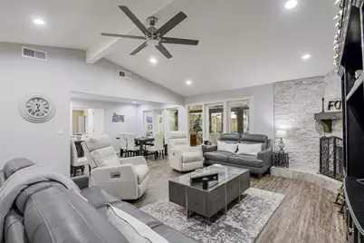 2010 Surrey Oaks Drive, Arlington, TX 76006 - Photo 18