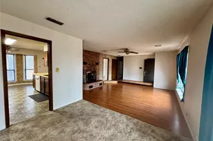 1304 W Wise St, Bowie, TX 76230 - Photo 6