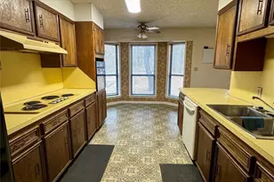1304 W Wise St, Bowie, TX 76230 - Photo 10