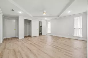1702 Surrey Ct, Garland, TX 75043 - Photo 14