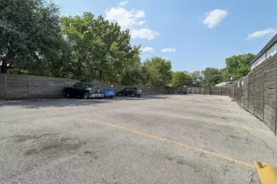 321 E 8th Street #111, Dallas, TX 75203 - Photo 6