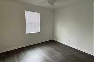 321 E 8th St, Dallas, TX 75203 - Photo 14