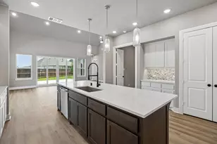 1633 Buscot Ln, Fort Worth, TX 76052 - Photo 10