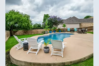 112 Camelot Street, Glen Rose, TX 76043 - Photo 38