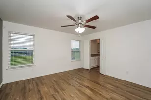 7340 Parkside Pl Dr, North Richland Hills, TX 76180 - Photo 10