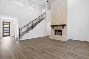 208 Lakewood Ln, Ponder, TX 76259 - Photo 4