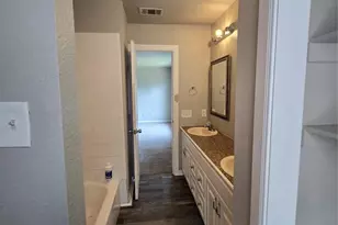 1500 Endicott Dr, Arlington, TX 76018 - Photo 20