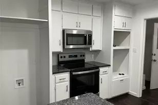 110 E Florence St, Denison, TX 75021 - Photo 4