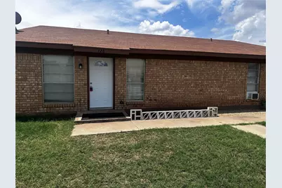 728 Redbird Lane, Abilene, TX 79605 - Photo 2
