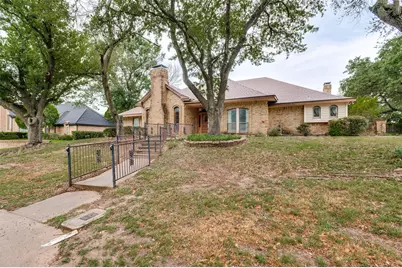 1503 Green Tree Lane, Duncanville, TX 75137 - Photo 2