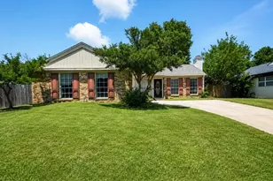 3905 Dogwood Ct, Fort Worth, TX 76137 - Photo 1